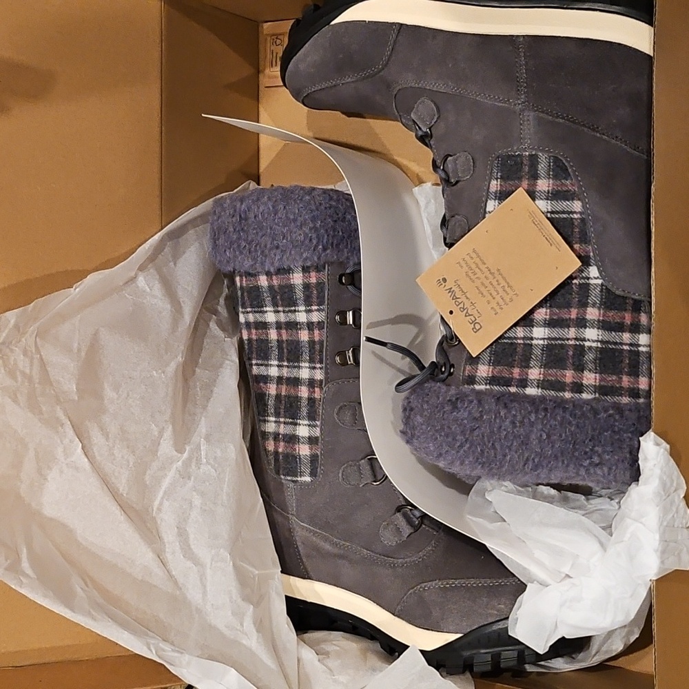 BEARPAW: FASHIONABLE Winter/Snow Boots "LOTUS" - Sz 9 - NEW! - Picture 3 of 4